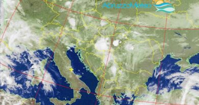 Corpi nuvolosi provenienti dal Mediterraneo occidentale raggiungeranno anche le nostre regioni centrali dalla tarda mattinata e favoriranno un nuovo peggioramento tra stasera e la mattinata di sabato