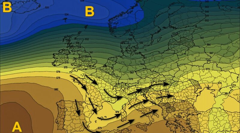 La perturbazione atlantica si sposta lentamente verso il meridione ma continuerà a favorire condizioni di instabilità anche sulle regioni centrali con elevata probabilità di temporali anche intensi, specie nel pomeriggio-sera. Tempo in miglioramento domenica