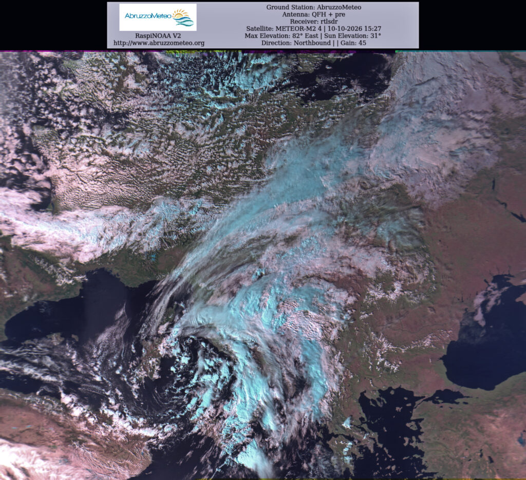 Bellissima immagine ricevuta dal satellite METEOR M N2-4 oggi alle 15.27